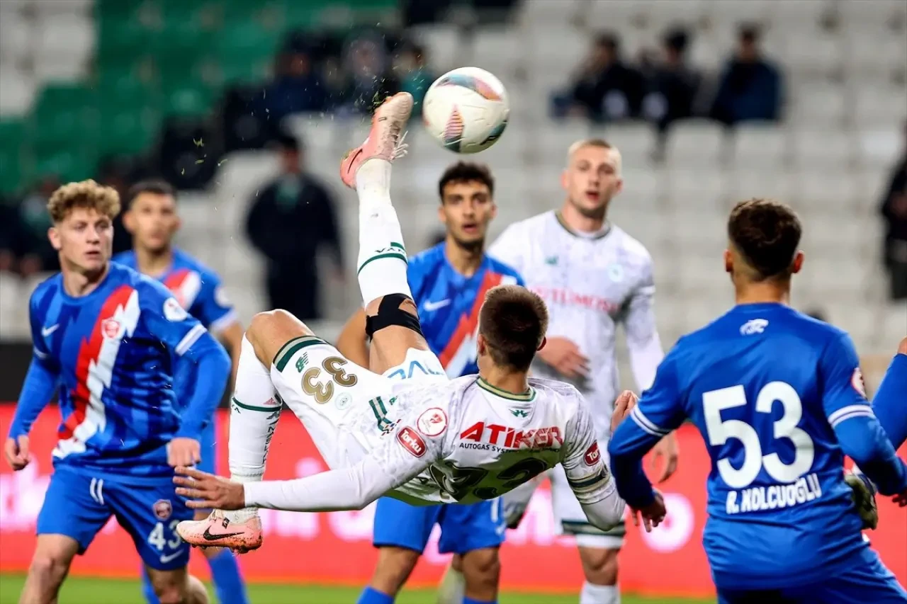 Konyaspor'dan Tarihi Galibiyet - Kepezspor'a 9 Gol Attılar