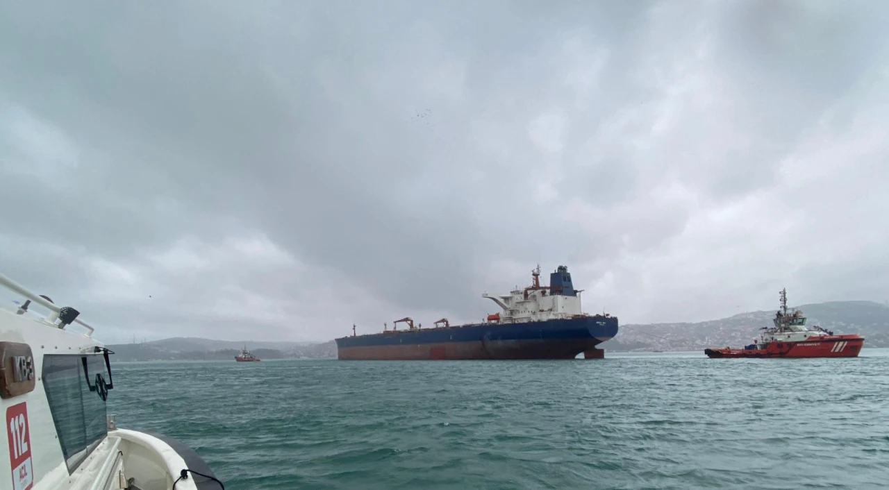 İstanbul Boğazı'nda tanker arızası! Gemi trafiği askıya alındı!