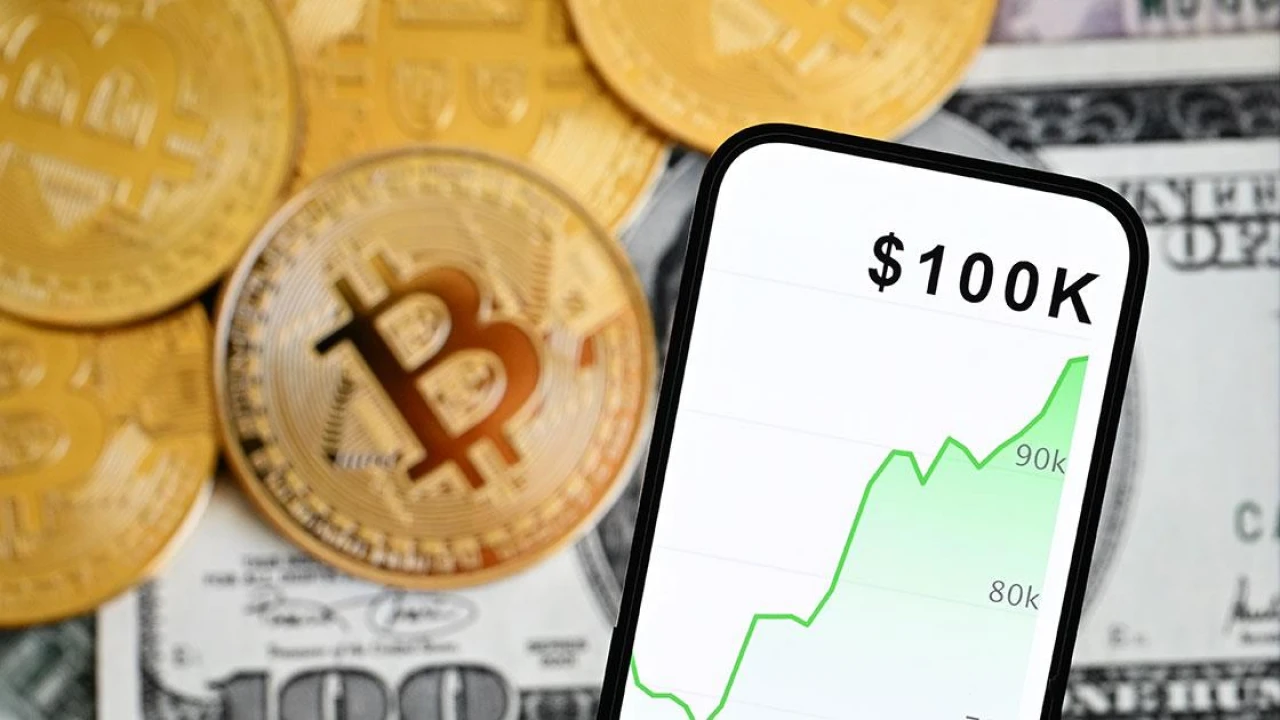 Bitcoin'e Trump etkisi! İlk kez 100 bin doları geçti!