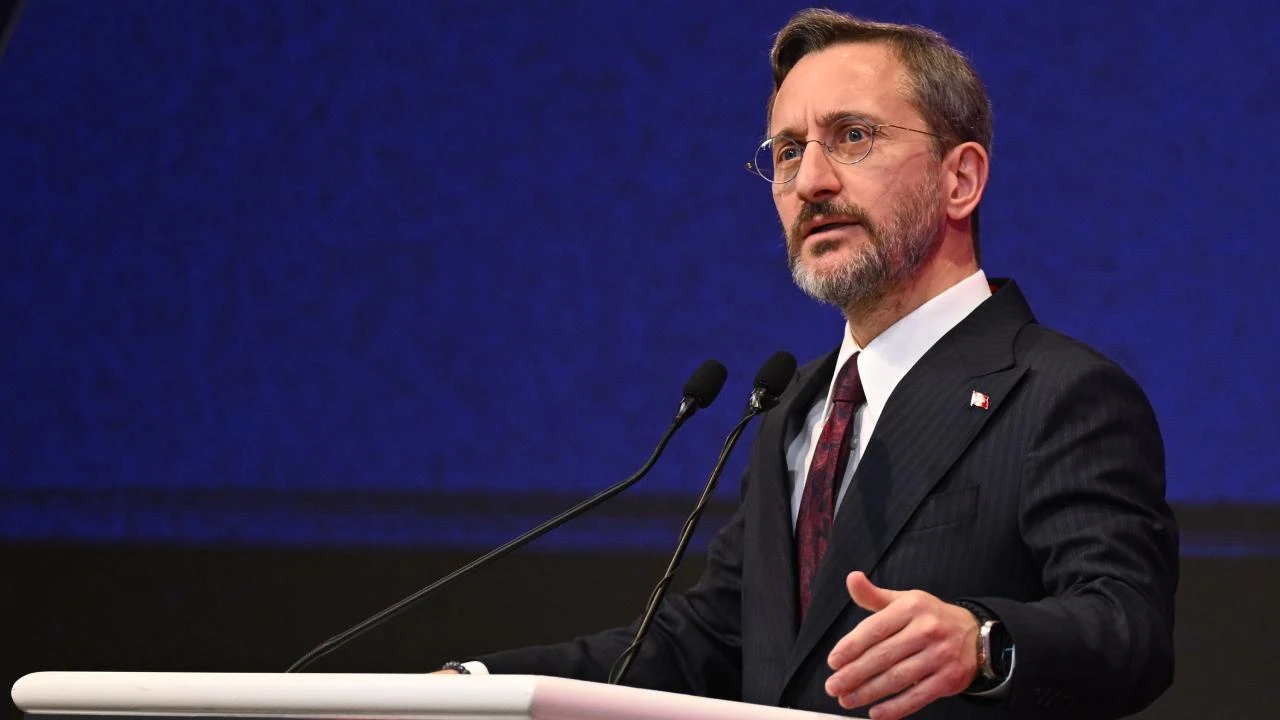 Fahrettin Altun: Yapay zeka, dijital silaha dönüşebilir!