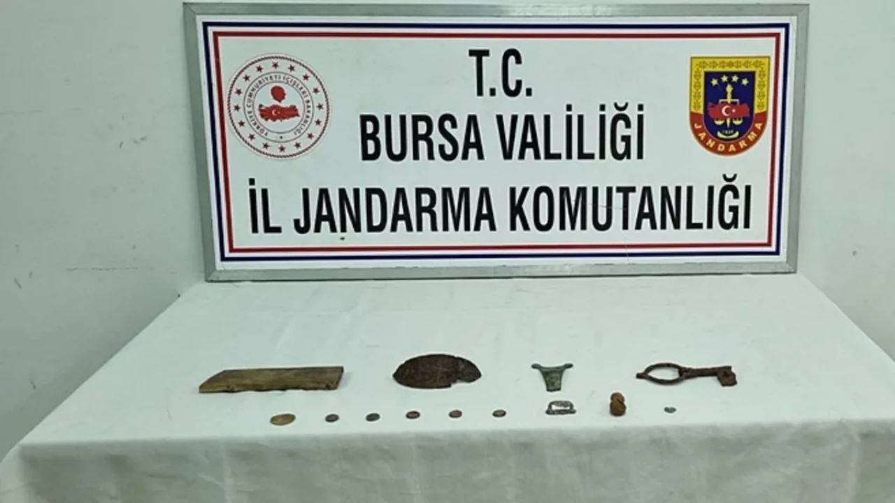 Bursa Orhangazi'de Kaçak Kazı Operasyonu: 7 Gözaltı