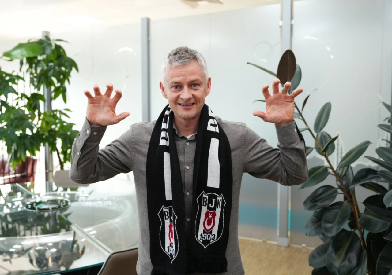 Beşiktaş Solskjaer'i kaptı