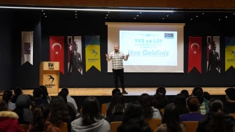 Beylikdüzü Belediyesi'nden gençlere Kazandıran Taktikler Semineri