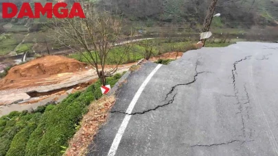 Derepazarı'nda Sağanak Sonrası Heyelan: Yol Kapandı; Elektrik ve Gaz Kesildi