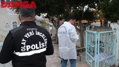 Muratpaşa'da Sokakta Yaşayan İsmail Şorabay, cami avlusunda ölü bulundu