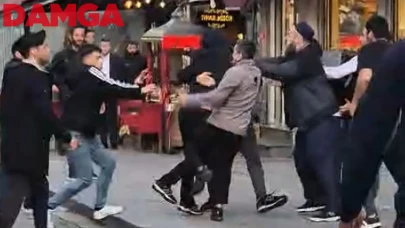 Eminönü'nde Büyüyen Tartışma Kavgaya Dönüştü