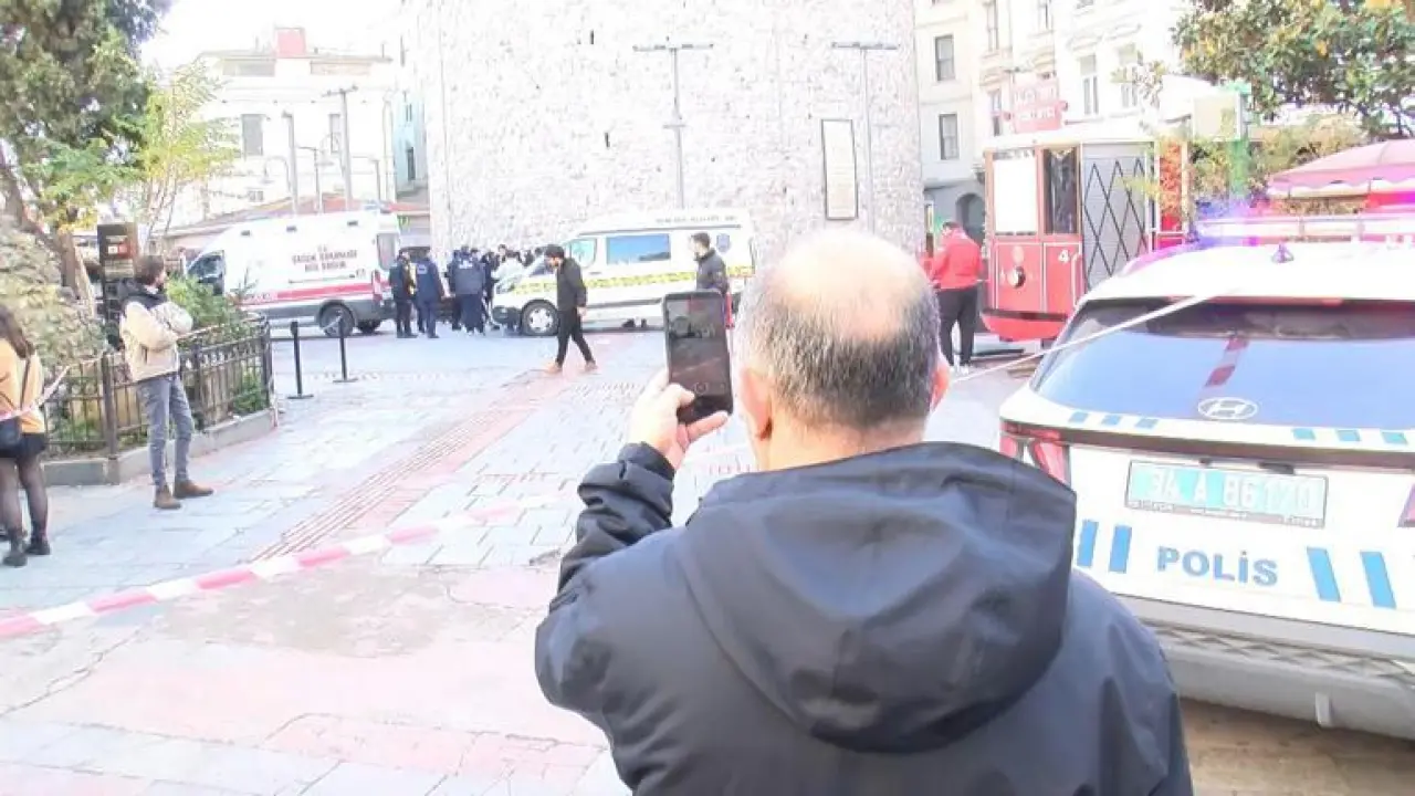 Galata Kulesinden düşen kişi hayatını kaybetti